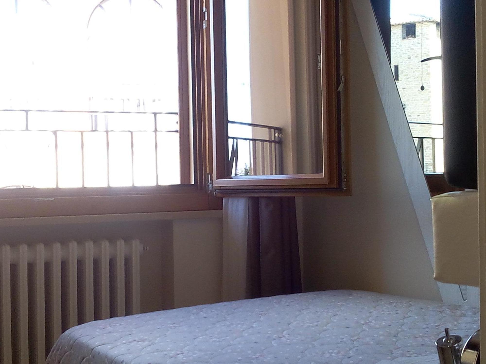 Albergo Diffuso - Il Poggetto Tra Urbino & San Marino Rom bilde